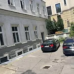 Apparthotel Rooms Near City Center Vienna