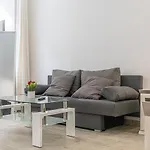 9 Min From City Center - Beautiful Studio Near U1 Reumannplatz