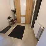 Sortir Apartment