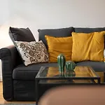 Dietrich Apartment I Levestate