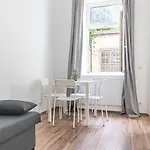 Stunning 1Br Apt - Near Akh Building For Everyone