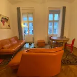 Charming Loft In Margareten District Of Vienna