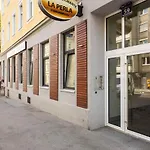 Josef Apartment