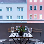 Pal\'S Favoriten Apartment