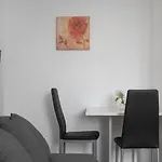 Superb 7Br Shared Apartment- Near Hauptbahnhof