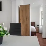 Superb 7Br Shared Apartment- Near Hauptbahnhof