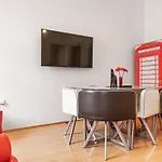 Typical 2Br Viennese Apartment Wiener Stadthalle