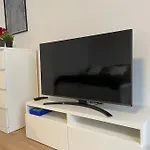 Charming Apartment Near City Center