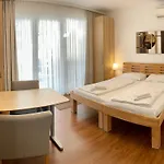 AJO Vienna UNO