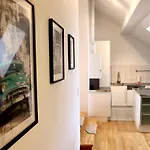 Stellar Penthouse Near Prater
