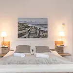 Fulfilling 2Br Apt. Very Central And Good Located