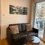 Modern Apartment With Balcony Near City Center