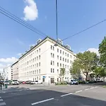 Premium City Apartment Close To Metro U2 & Vienna Congress Center
