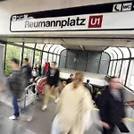 Apartment Near Hauptbahnhof - Kingsize Bed
