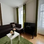 Cozy 2-Room Apartment