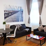 Goldberger Apartment 1020