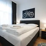 Experience Fresh Comfort In Our Brand-New Apartment In Vienna\'S 17Th District