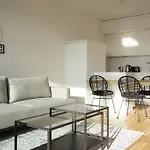 Apartment With Terrace Near Metro Station And Spa