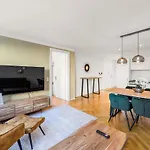 Vienna Chic Residences #Suite 14