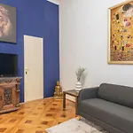 City-Apartment In Center Of Vienna