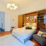 Charming With Balcony In Hip & Trendy Margareten