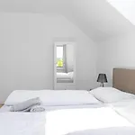 Cozy Room In Amazing House
