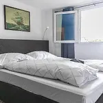 Cozy Room In Amazing House