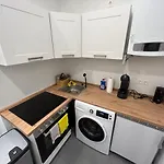 Premium Renovated Flat In Central Vienna