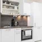 Bright Stylish Apartment In A Top Location