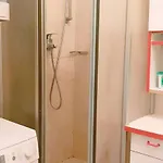 Standard Apartment 5P Th