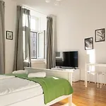 Comfortable 3Br Shared Apart. - Suitable For Long Stays