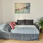 80M2 Apartment With Balcony & Free Netflix