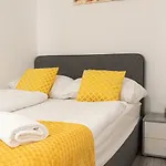 3 Standard Rooms Near Hauptbahnhof