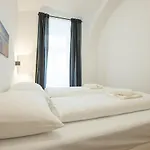 Modern Hotel-Styled Apartment In The Second District Of Vienna.