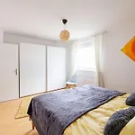 New! Cozy & Lovely Home In The 3Rd District