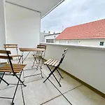 80 M2 - Terrace - Free Parking
