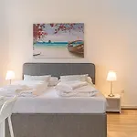 Welcoming 2Br Apt. Near Akh- Perfect For Longstays