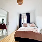 Feelhome - Zentrum - Augarten - Smart Tv