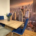 The Big Apple Apartment In Vienna