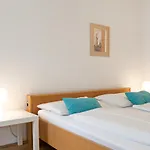 Spacious 3Br Next To Belvedere Perfect For Long Stays