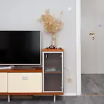 Brand-New 2Bd Apartment Close To Shopping Street In Schoenbrunn