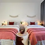 Joyful Place Apartment
