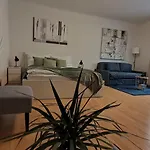 Central Alpha Apartment 7Min To The City Centar