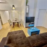 Vienna City Apartment 7