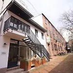 Uber Chic Flat In Charming Factory Building