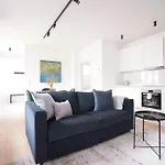 Uber Chic Flat In Charming Factory Building