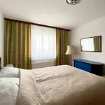 Near Vic Austria Center, 90Sqm, 3Br, Lr, Kitchen, 6Min To Vic, 10Min To City U1
