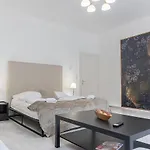 Stunning Apartment - Ideal For 3 People