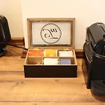 Bloom - Cozy Apartment, 5 Stops To City Center