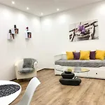 Lux Apartment